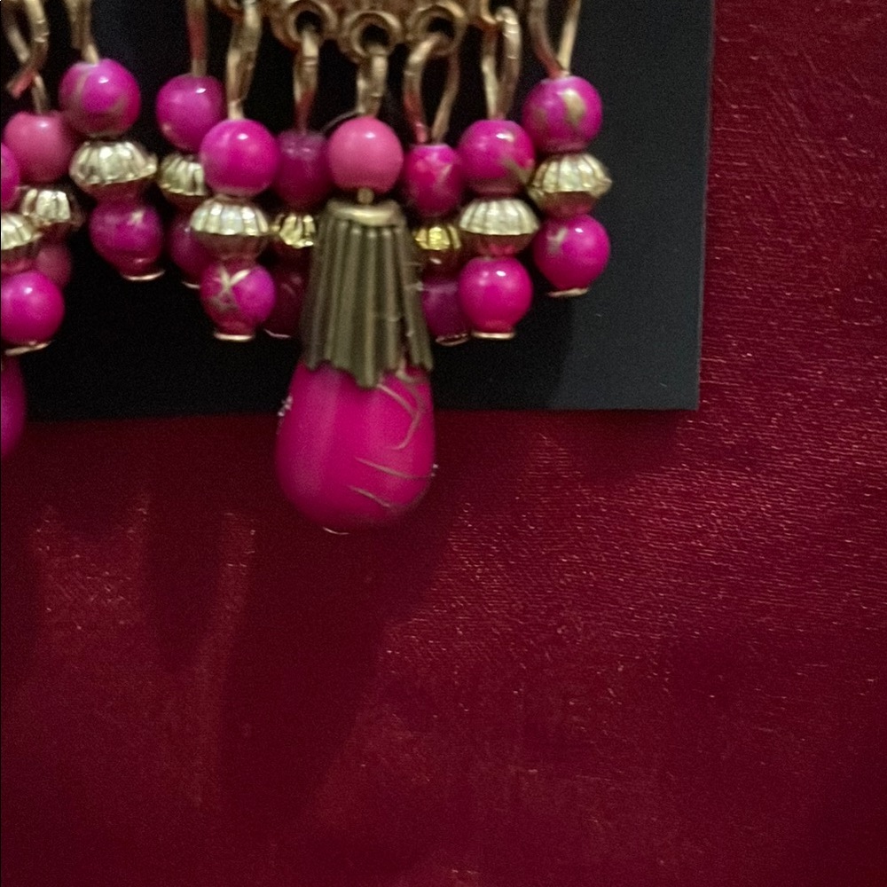Fashion Jewelry Pink and Gold Chandelier Earrings - Picture 3 of 7